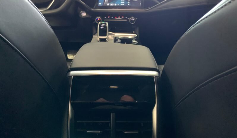 Chery Arrizo 6 PRO Hybrid completo