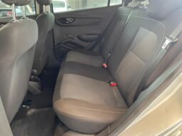 Chevrolet Onix Joy completo
