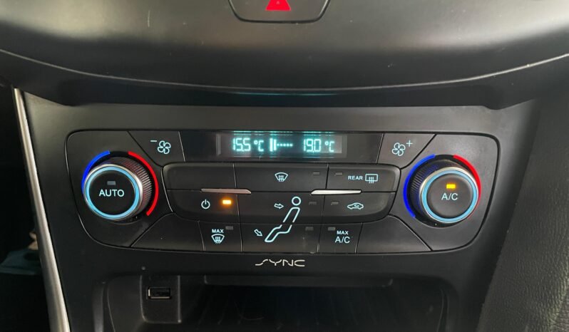 Ford Focus SE Plus 2018 completo