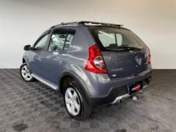 Renault SANDERO STEPWAY Hi-Flex 2011
