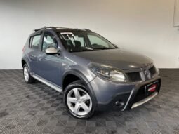 Renault SANDERO STEPWAY Hi-Flex 2011