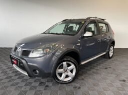 Renault SANDERO STEPWAY Hi-Flex 2011