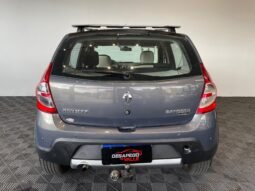 Renault SANDERO STEPWAY Hi-Flex 2011