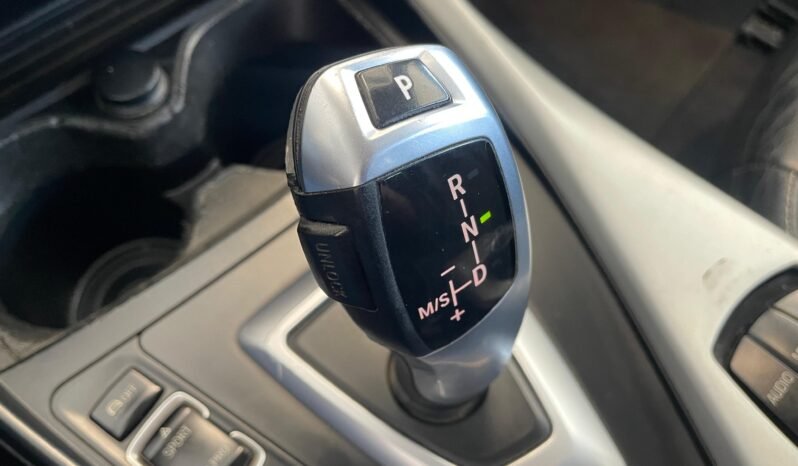 BMW 116iA TB 2013 completo