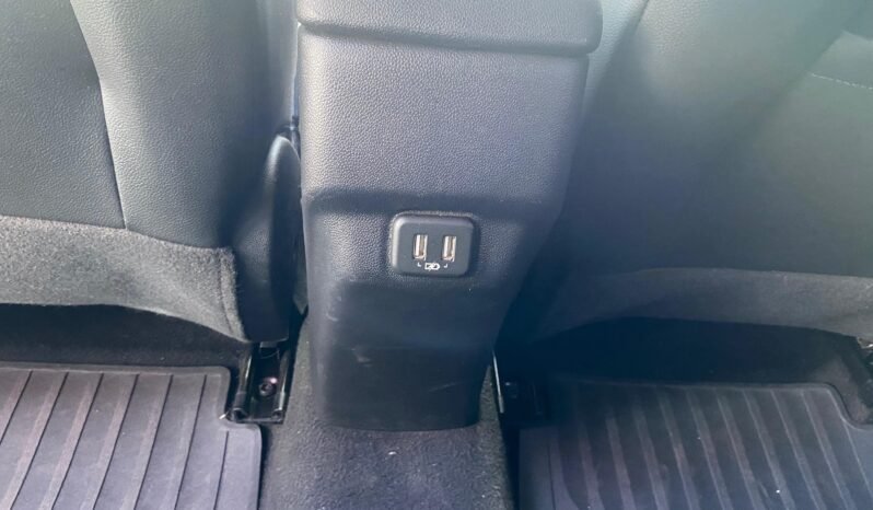 Chevrolet Onix Plus Premier Aut. 2023 completo
