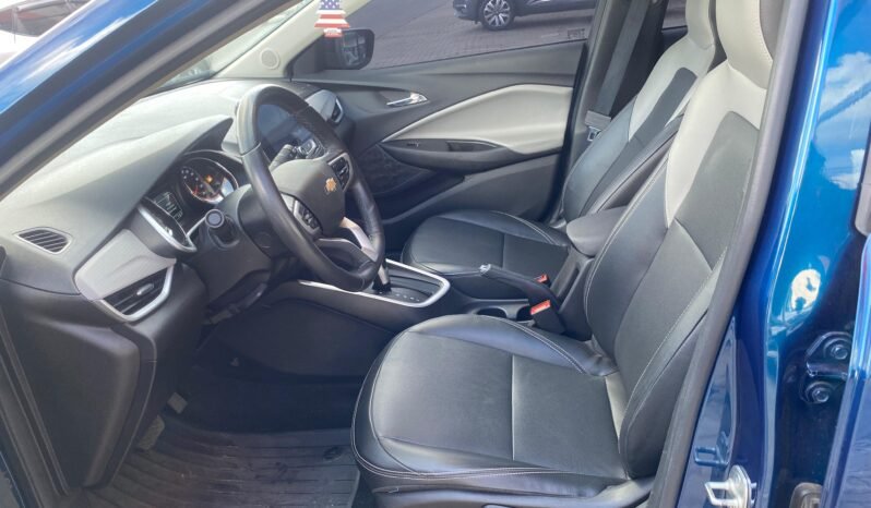 Chevrolet Onix Plus Premier Aut. 2023 completo