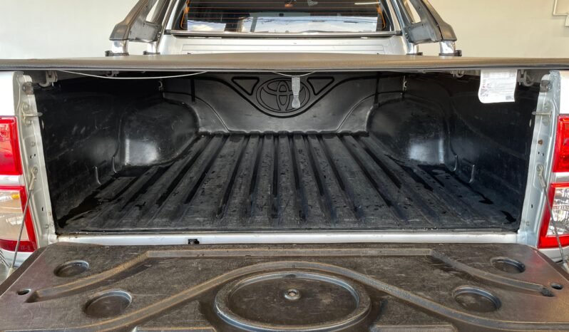 Toyota Hilux CD SRV 2013 completo