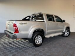 Toyota Hilux CD SRV 2013 completo