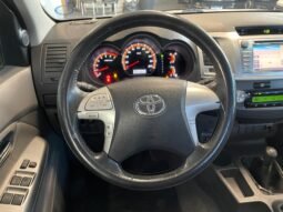 Toyota Hilux CD SRV 2013 completo