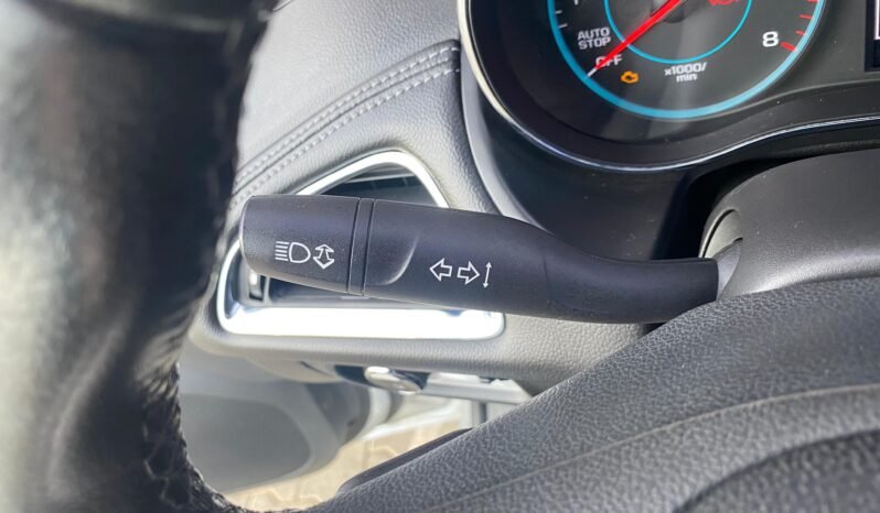 Chevrolet Cruze LT Turbo completo