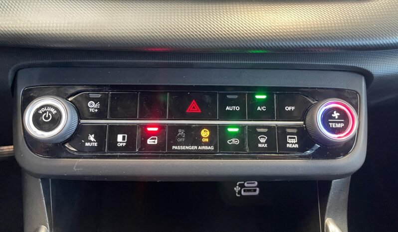 Fiat Fastback TB completo