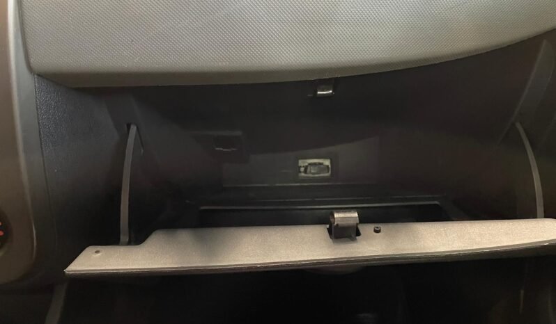 Renault SANDERO Expression 2010 completo