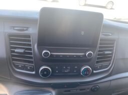 Ford Transit Médio Turbo Diesel 2023 completo
