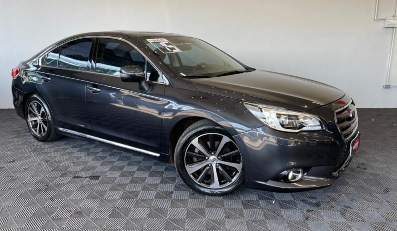 Subaru Legacy 2015 completo