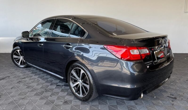 Subaru Legacy 2015 completo
