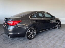Subaru Legacy 2015 completo