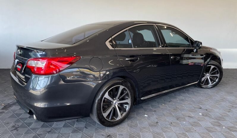 Subaru Legacy 2015 completo
