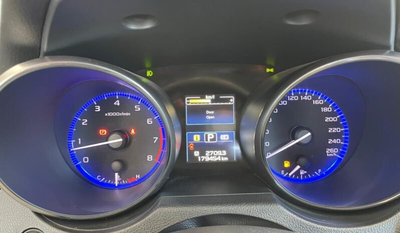 Subaru Legacy 2015 completo