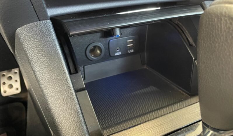 Subaru Legacy 2015 completo