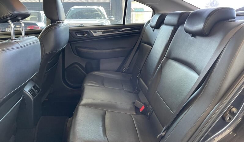 Subaru Legacy 2015 completo