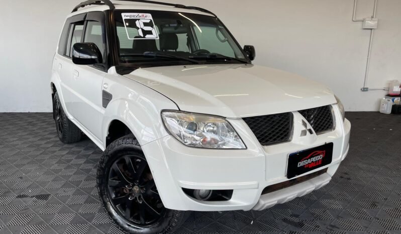 Mitsubishi Pajero TR4 2015 completo