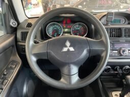 Mitsubishi Pajero TR4 2015 completo