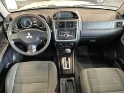 Mitsubishi Pajero TR4 2015 completo