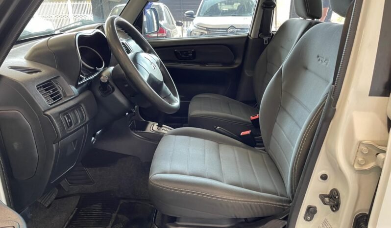 Mitsubishi Pajero TR4 2015 completo