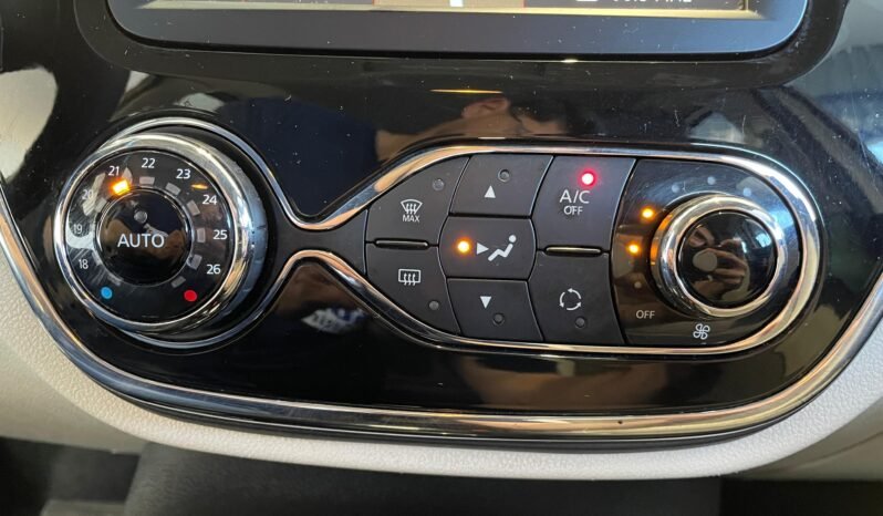 Renault CAPTUR Intense 2018 completo