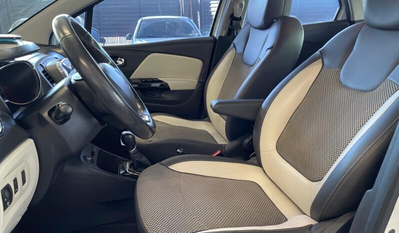 Renault CAPTUR Intense 2018 completo