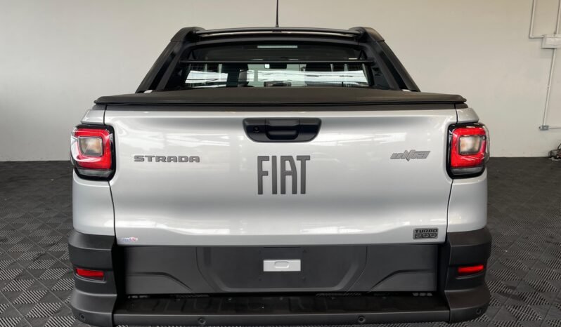 Fiat Strada Ultra 2026 completo