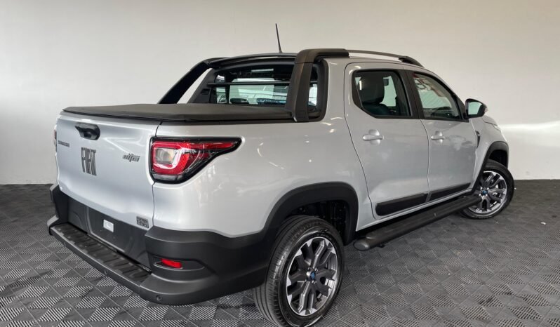 Fiat Strada Ultra 2026 completo