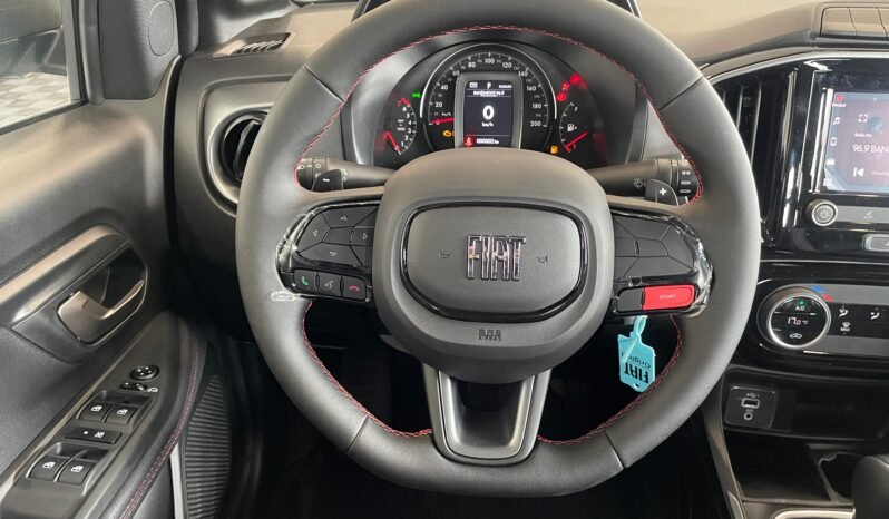 Fiat Strada Ultra 2026 completo