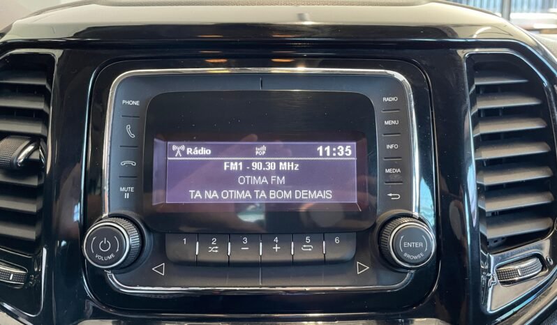 Fiat Toro Freedom 2018 completo