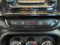 Fiat Toro Freedom 2018 completo