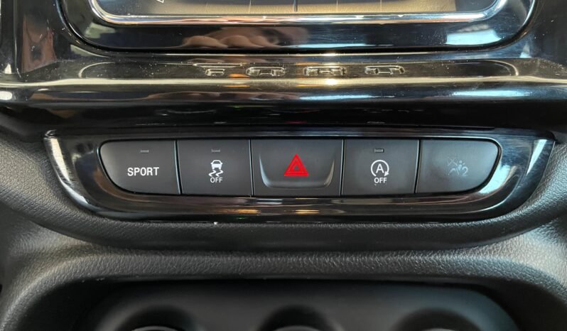 Fiat Toro Freedom 2018 completo
