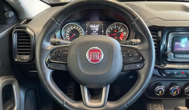 Fiat Toro Freedom 2018 completo