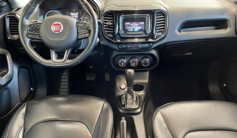 Fiat Toro Freedom 2018 completo