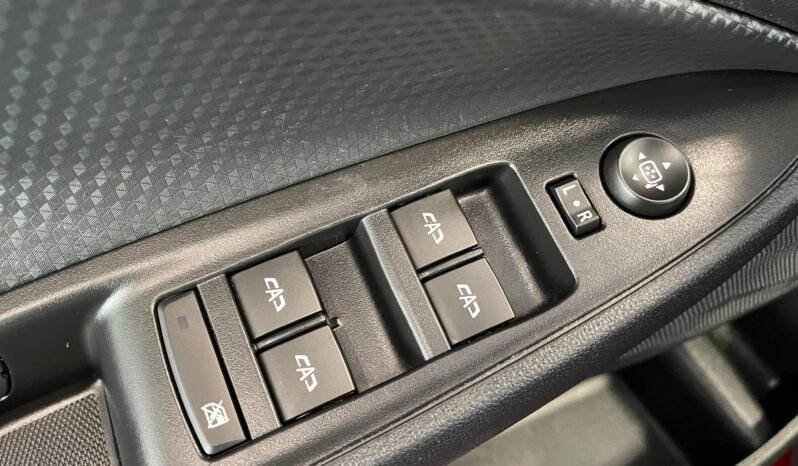 Chevrolet ONIX HATCH LTZ 2024 completo