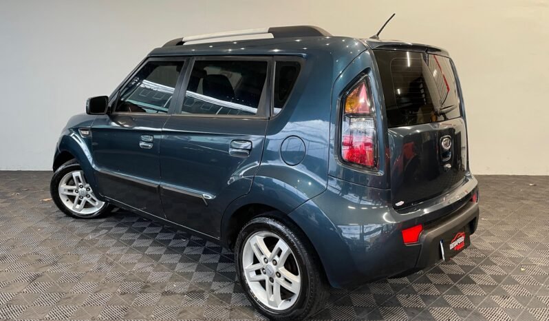 Kia Motors SOUL 2010 completo