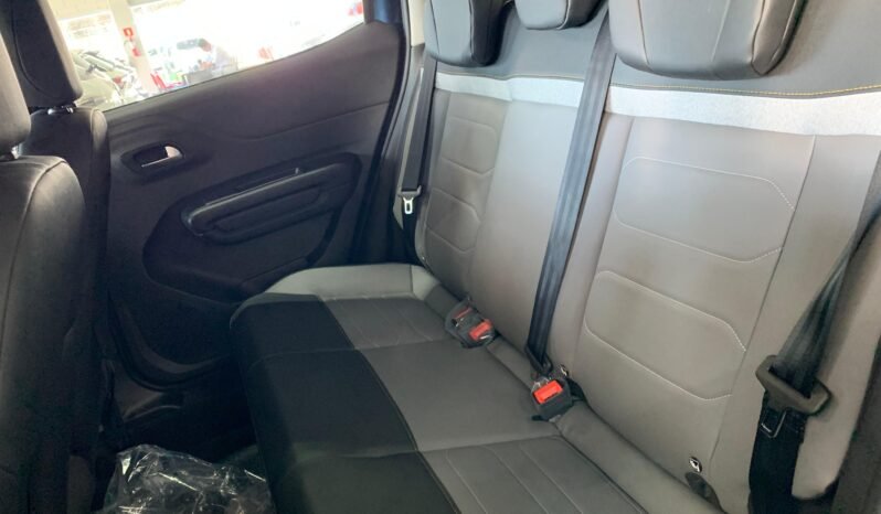 Citroën BASALT Shine 2025 completo