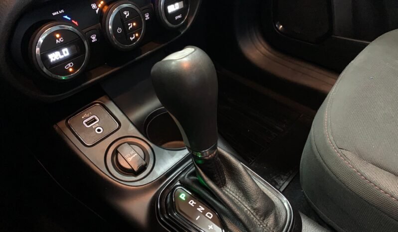 Fiat Toro Freedom 2021 completo
