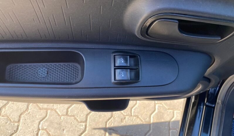 Fiat Mobi LIKE 2017 completo