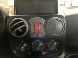Fiat Doblo ESSENCE 2016 completo
