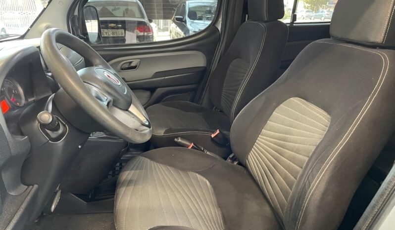 Fiat Doblo ESSENCE 2016 completo