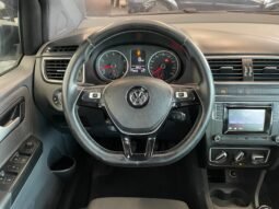 VolksWagen Fox RUN 2017 completo