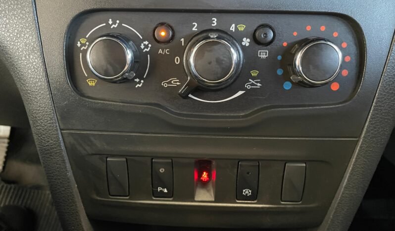 Renault SANDERO Zen 2020 completo