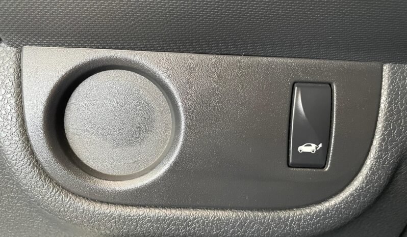 Renault SANDERO Zen 2020 completo