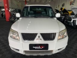 Mitsubishi Pajero TR4 2013