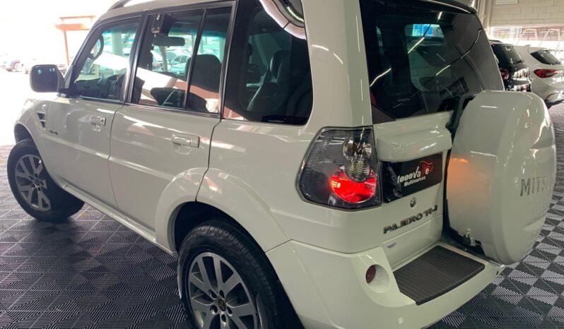 Mitsubishi Pajero TR4 2013 completo